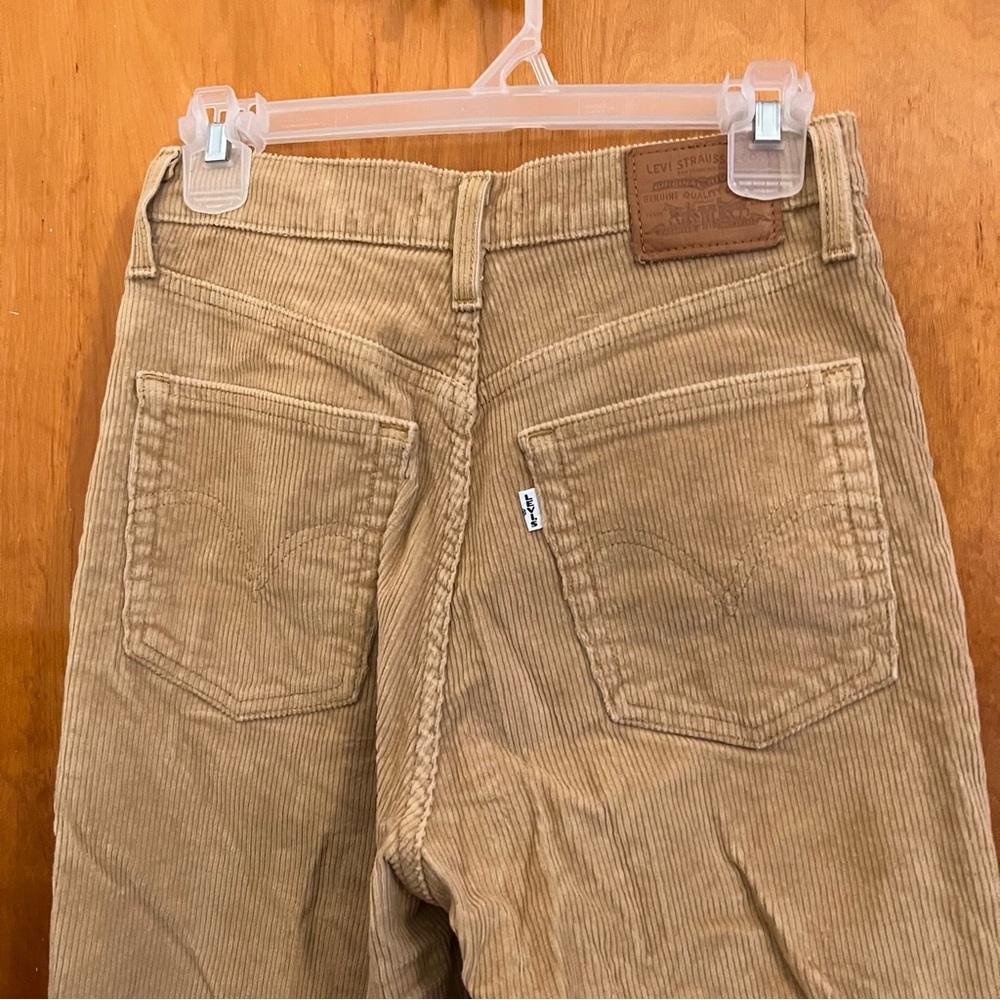Women’s Levi’s Ribcage bootcut corduroy flares